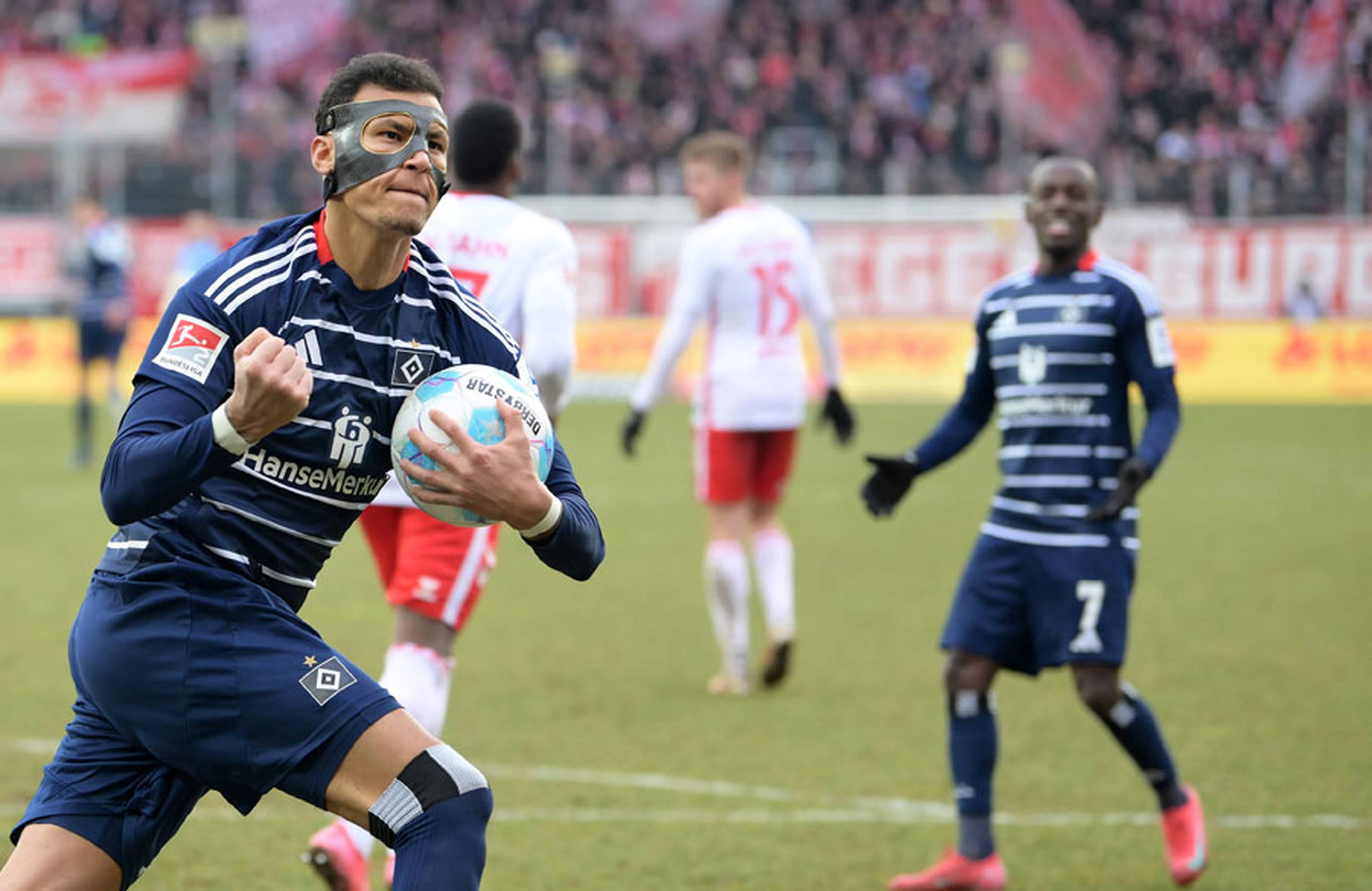 Sein Strafstoß brachte am Ende das 1:1 und den Punkt: Davie Selke.