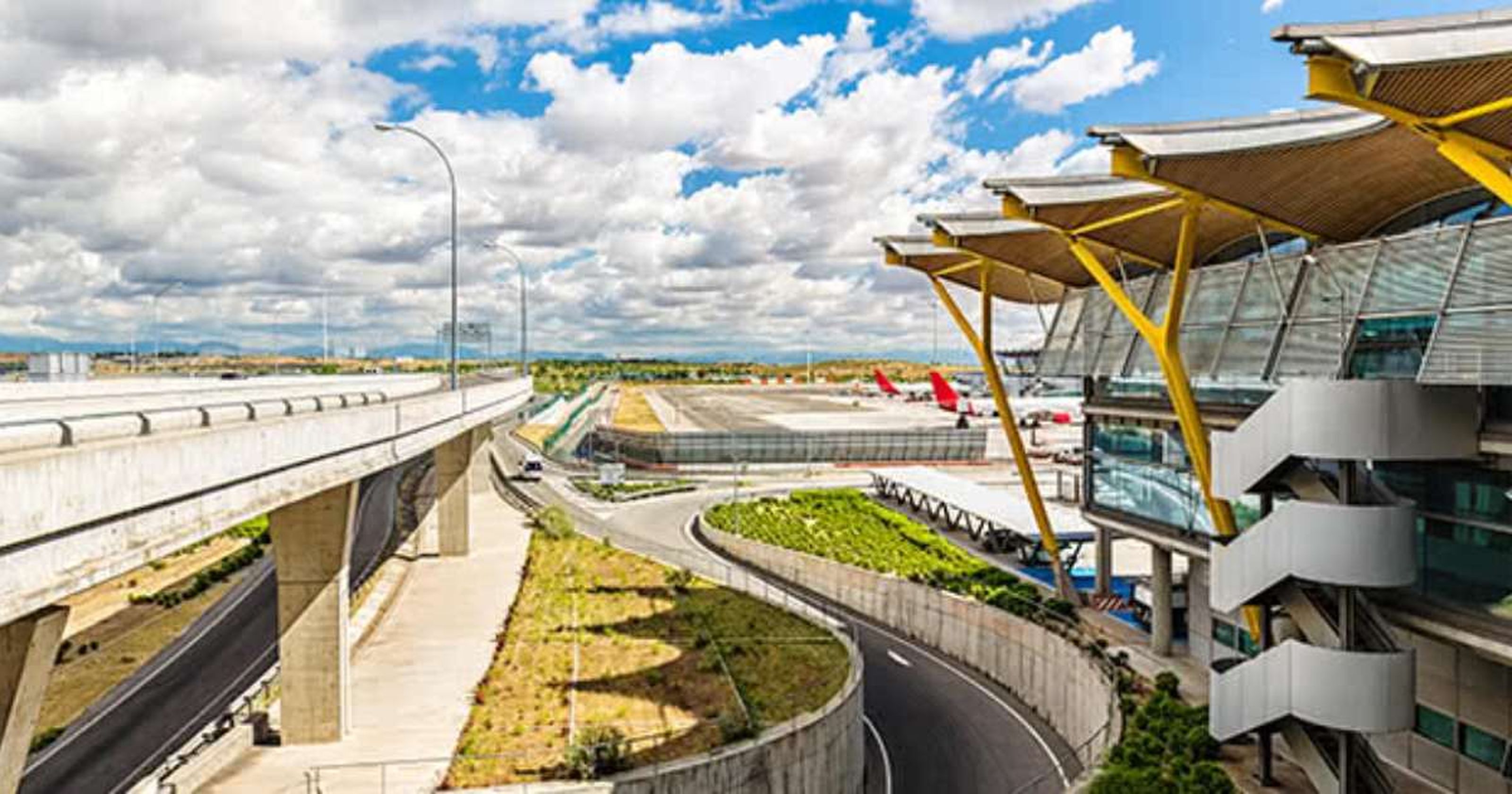 Aeropuerto Madrid-Barajas: Reembolso e indemnización - cancelación