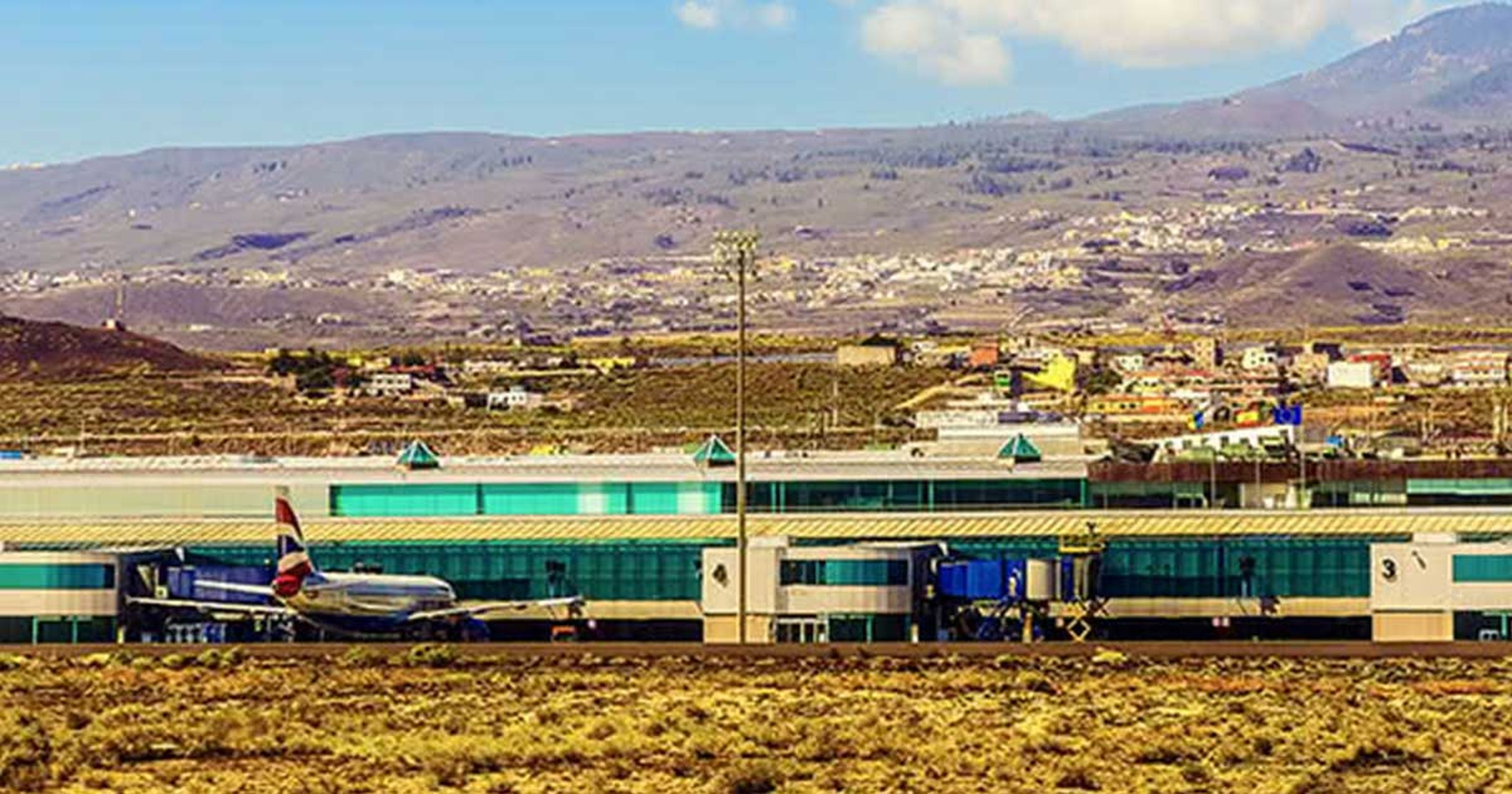 Tenerife South Airport - Delays & Compensation