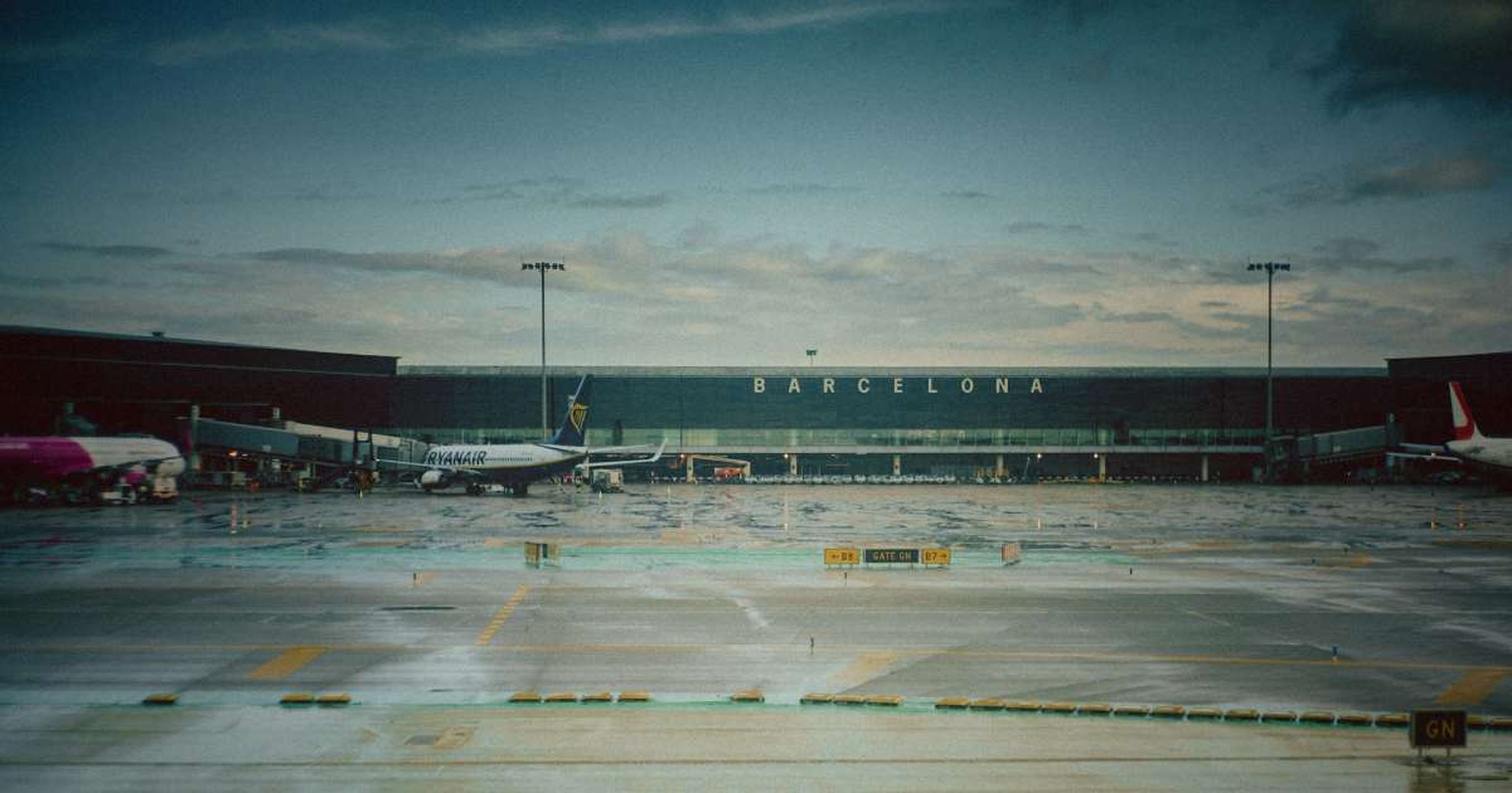 Aeropuerto Barcelona-El Prat - ¿Problemas con tu vuelo?
