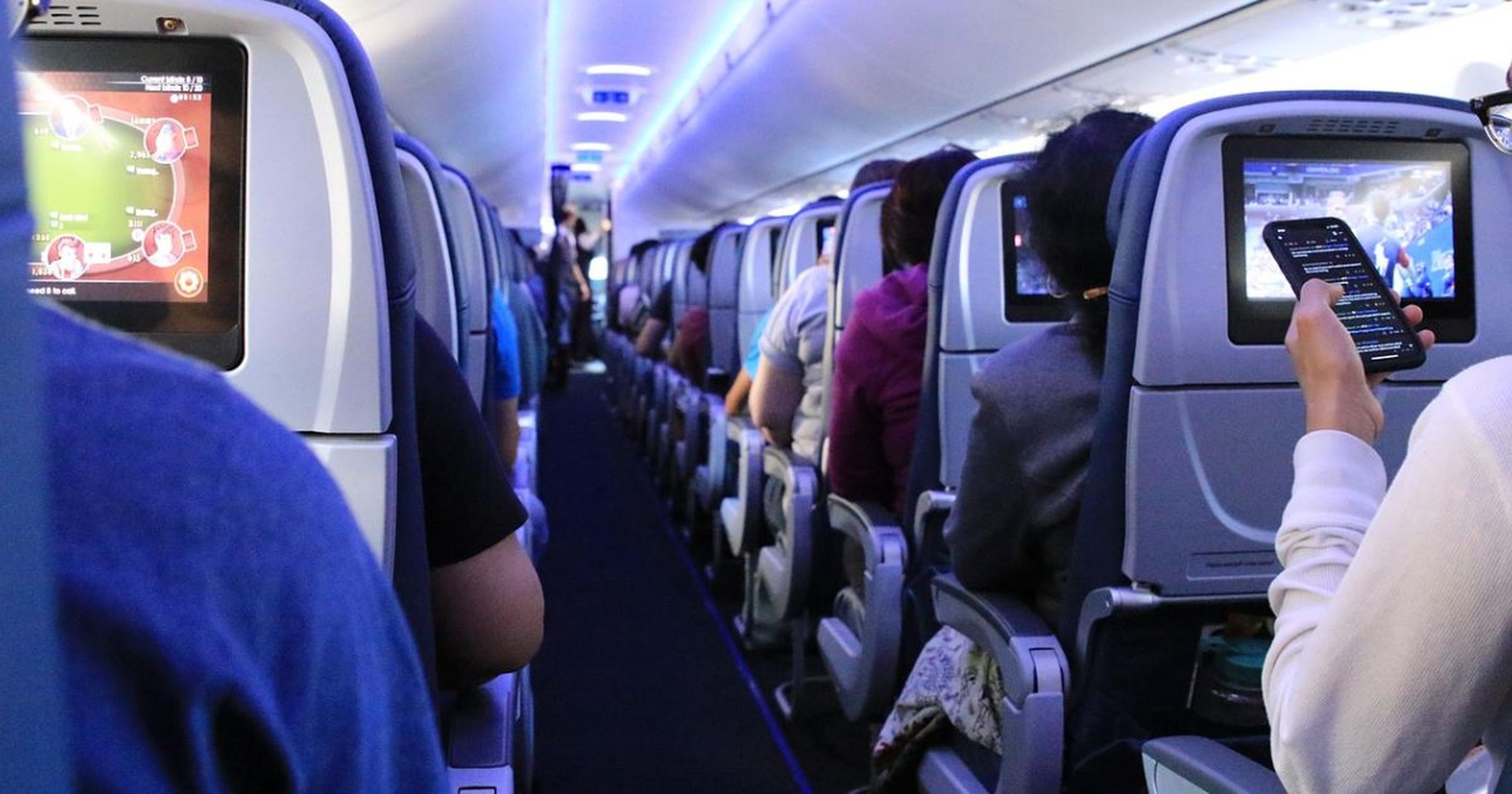WLAN på flygplan: Allt om tillgänglighet, kostnader och användningstips