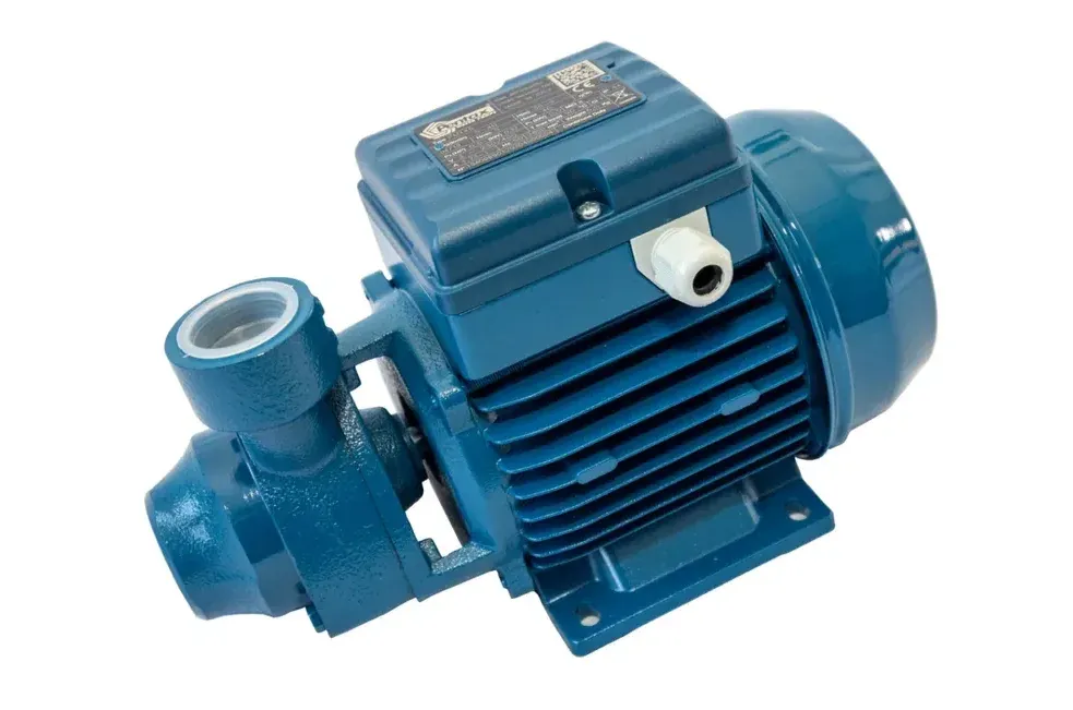 Pompa apa pentru utilaj