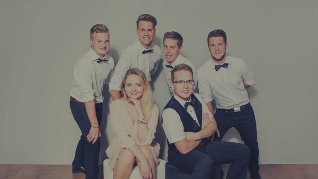 Warning im Interview