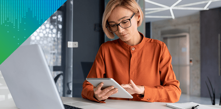 Smarter Decisions: Incorporating Financial EPM and BI Data with CXO