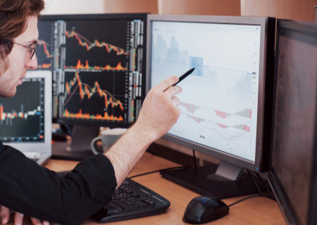 Financial intelligence vs business intelligence