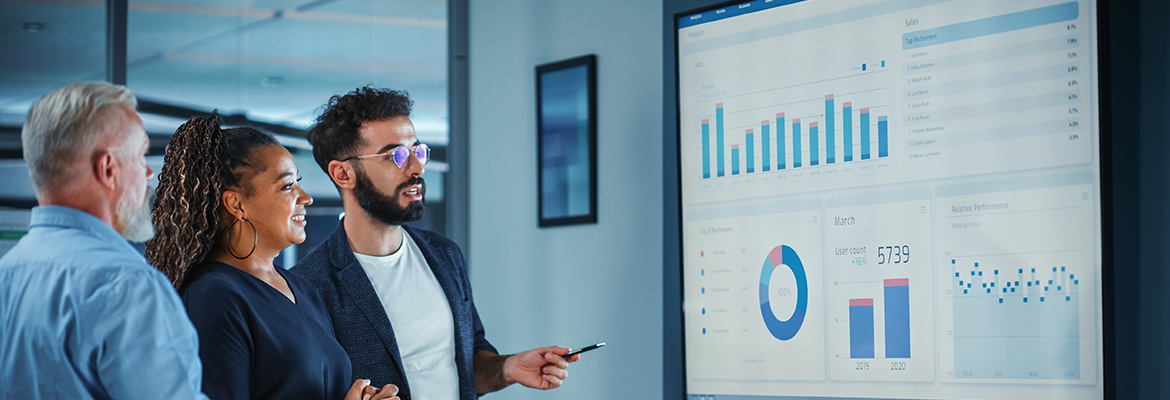 Improve Product Stickiness and User Adoption with Embedded Analytics