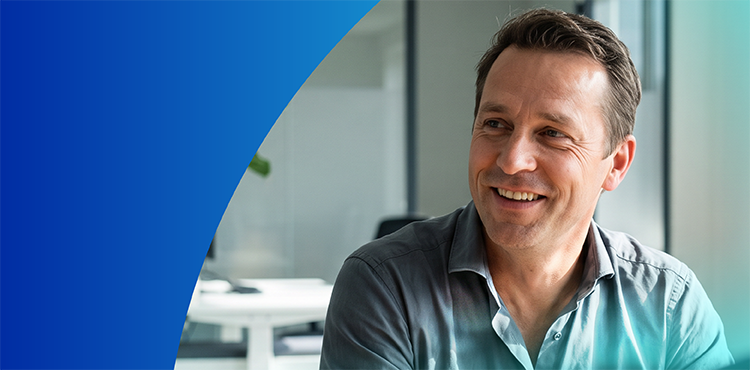 Simplify and automate your clients' equity plan management