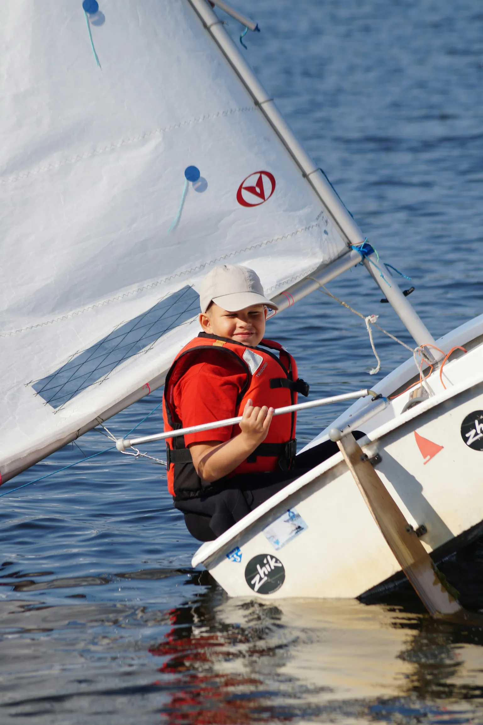 junior sailing course surrey docks gym move southwark