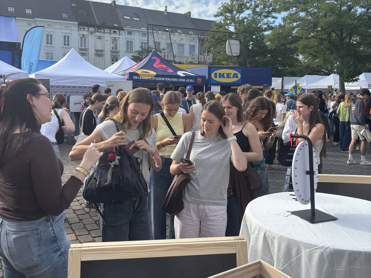 De taboebus van The Taboo Buzz