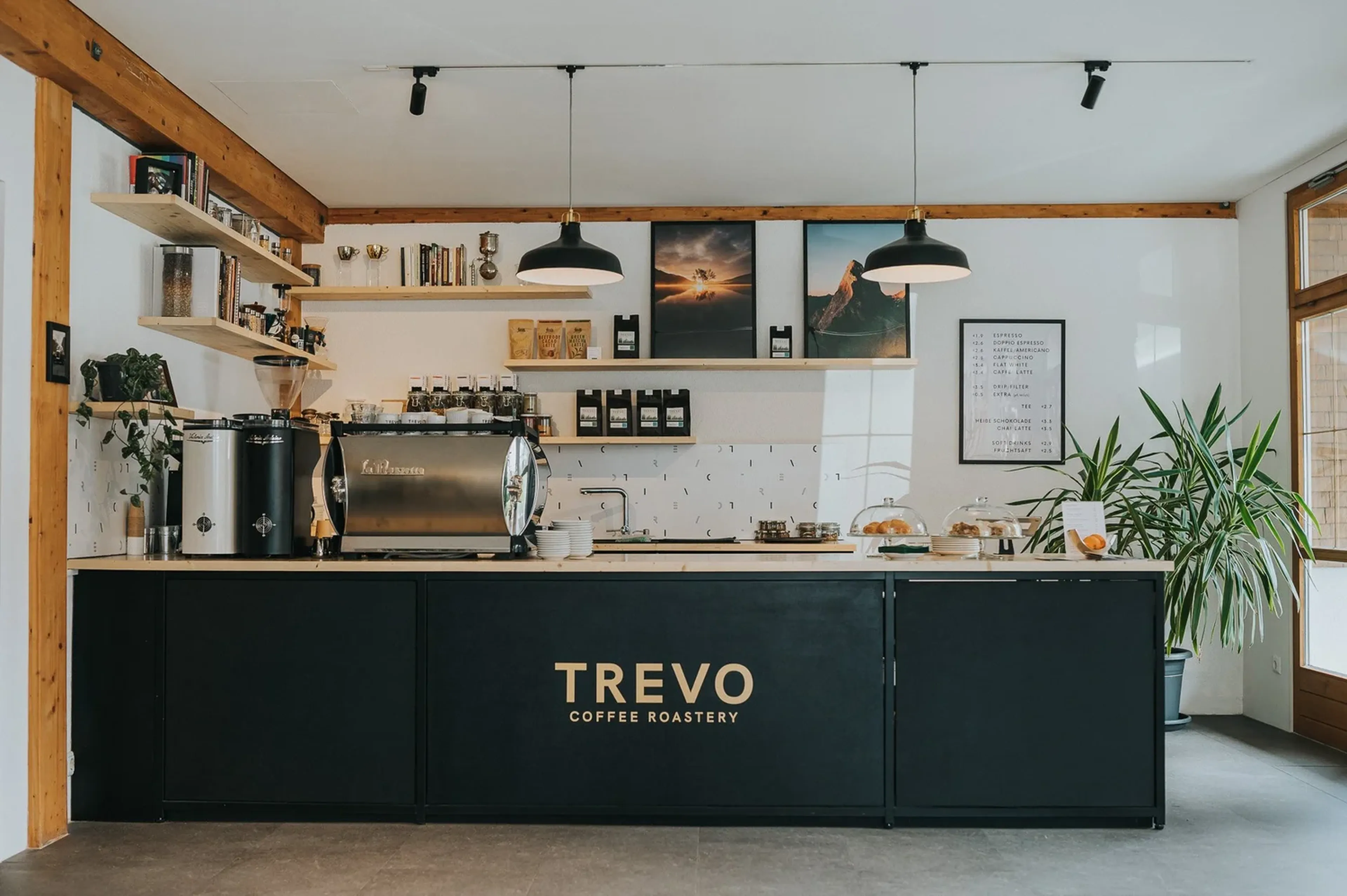 Kaffeetheke der Kaffeerösterei Trevo