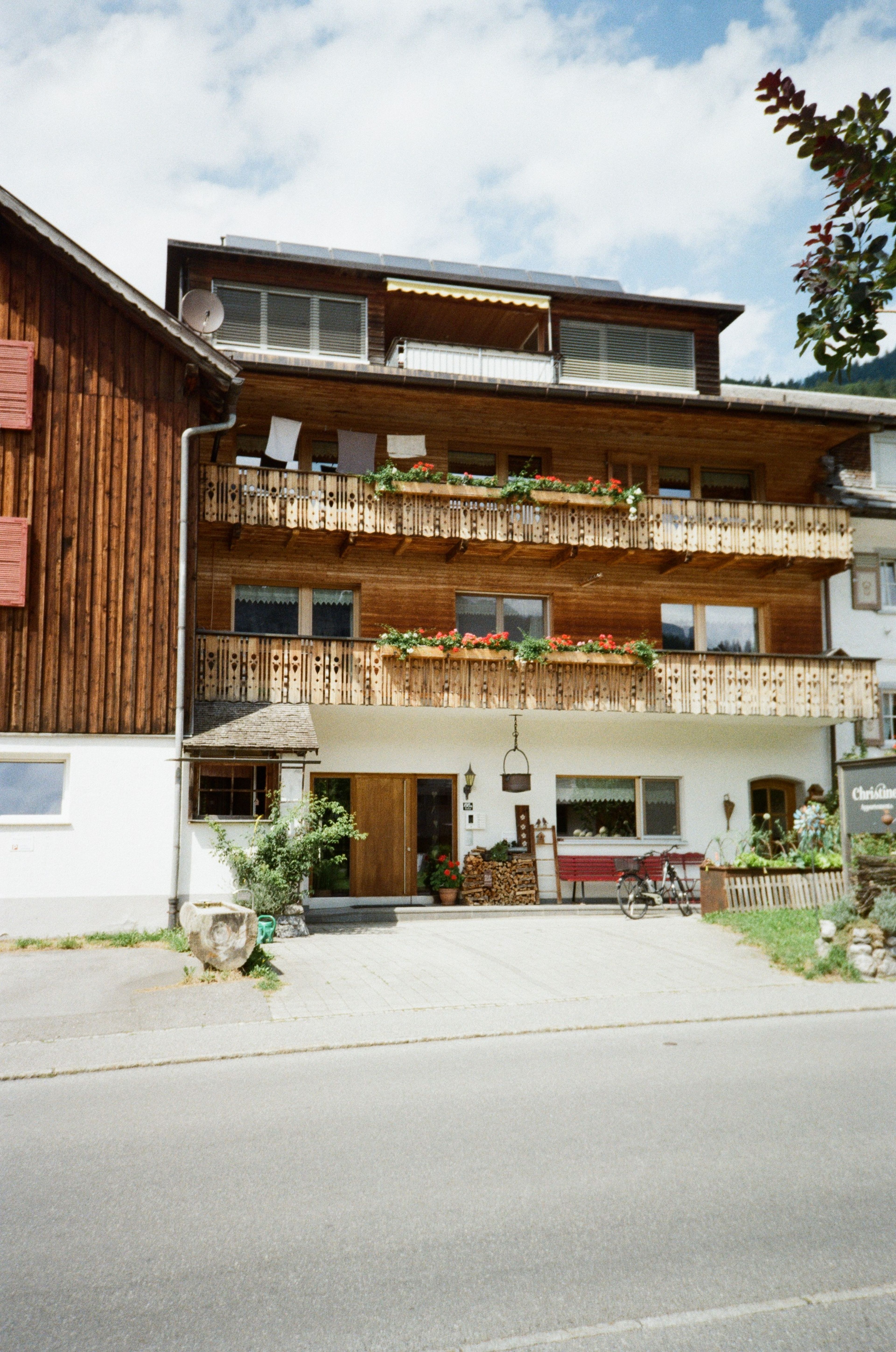 Das Haus von vorne