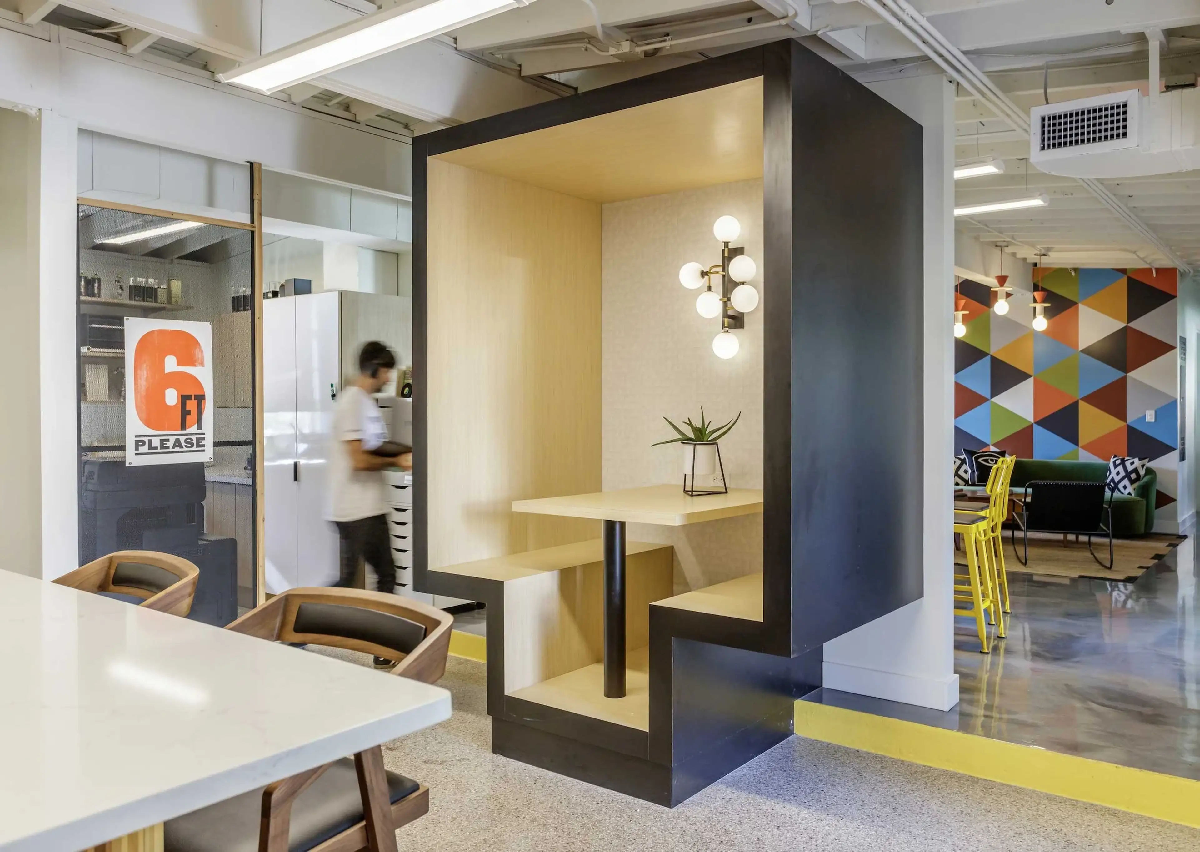 Adjective&Co office working cube