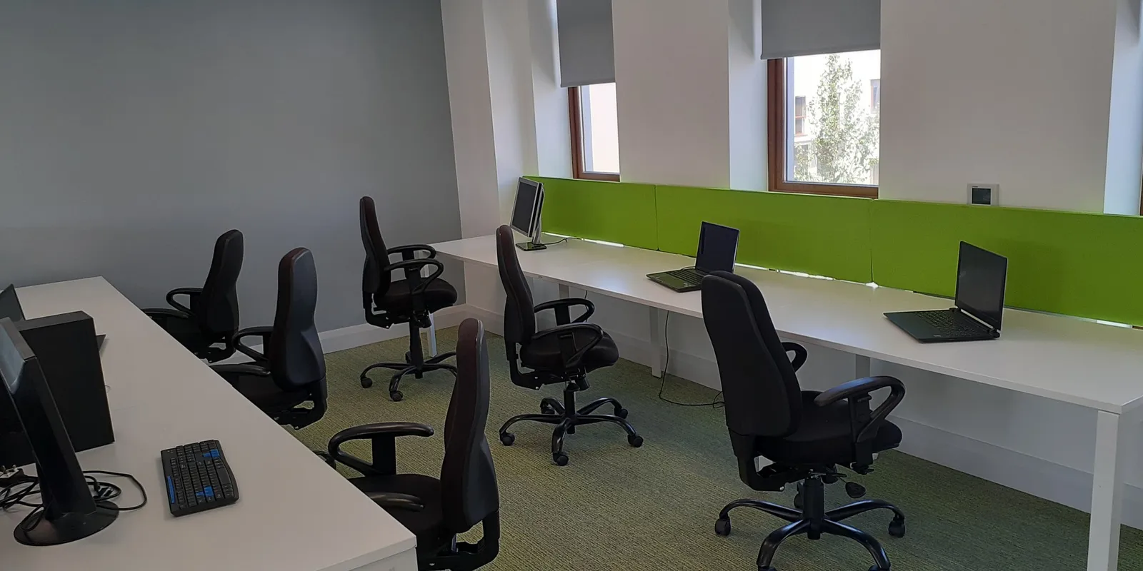 Future Cast Hub — coworking space interior
