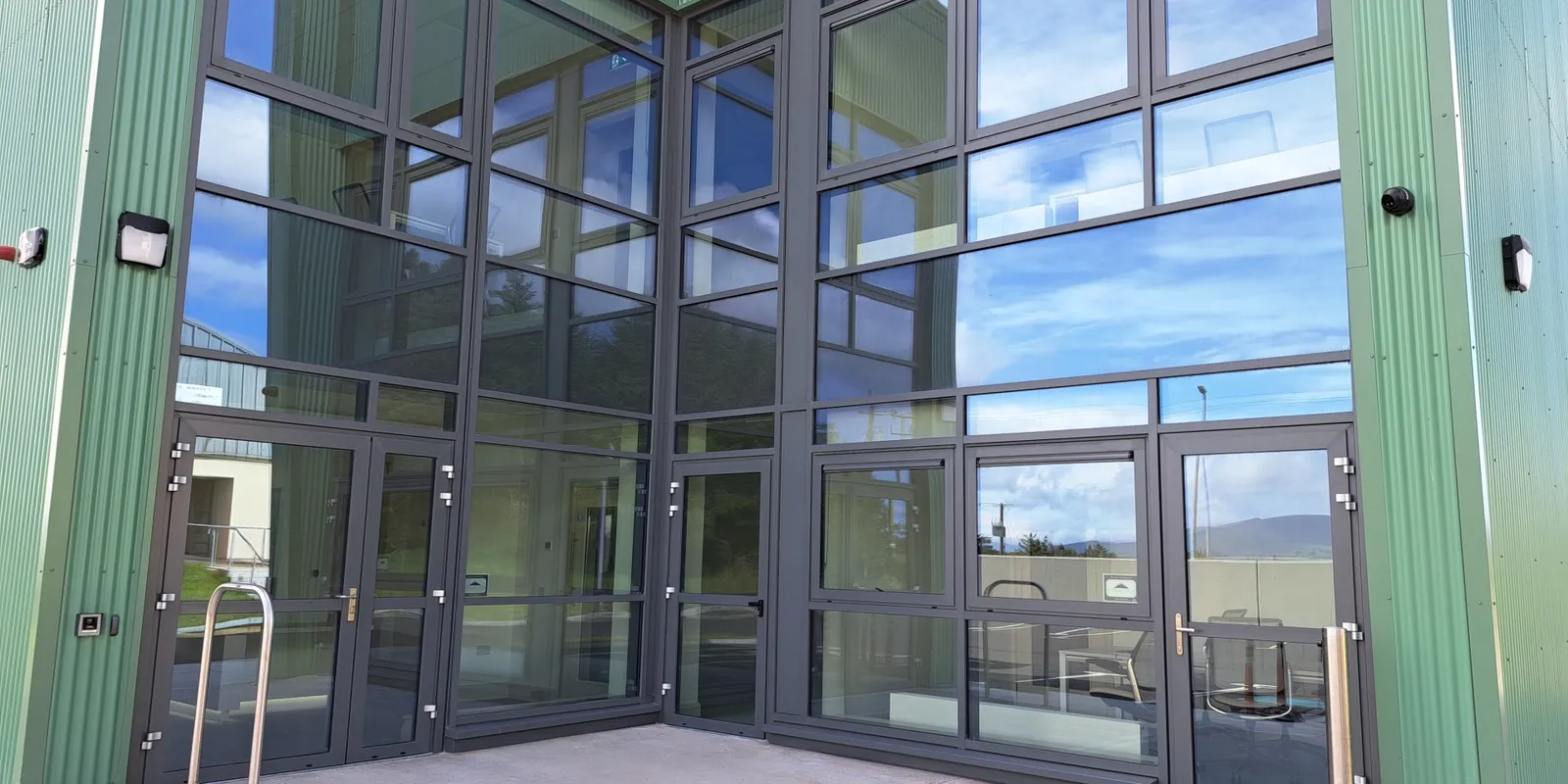 gteic @ Baile an Sceilg — coworking space interior