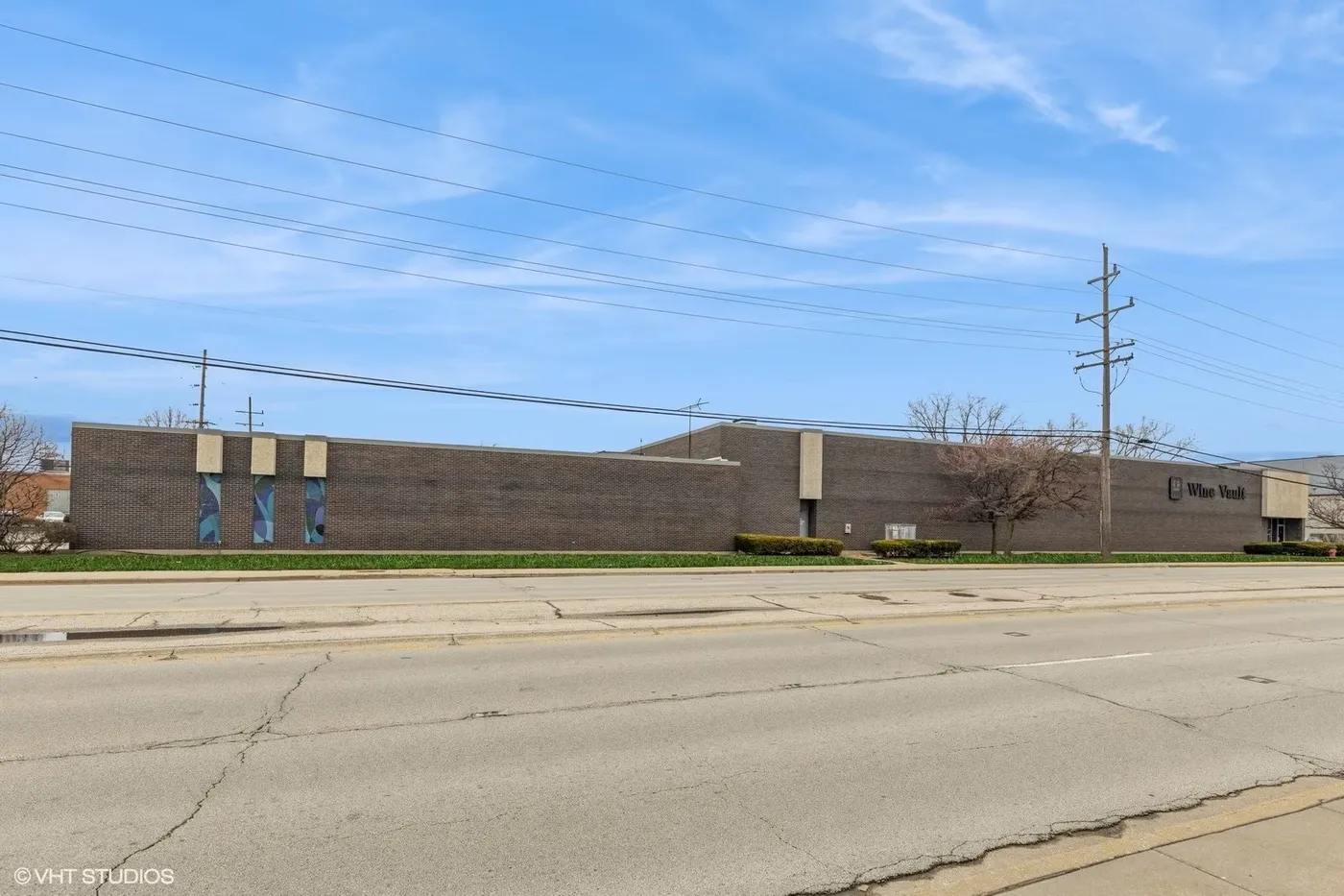 Bridge Loan, Skokie, Illinois - Industrial Cash-Out Refinance