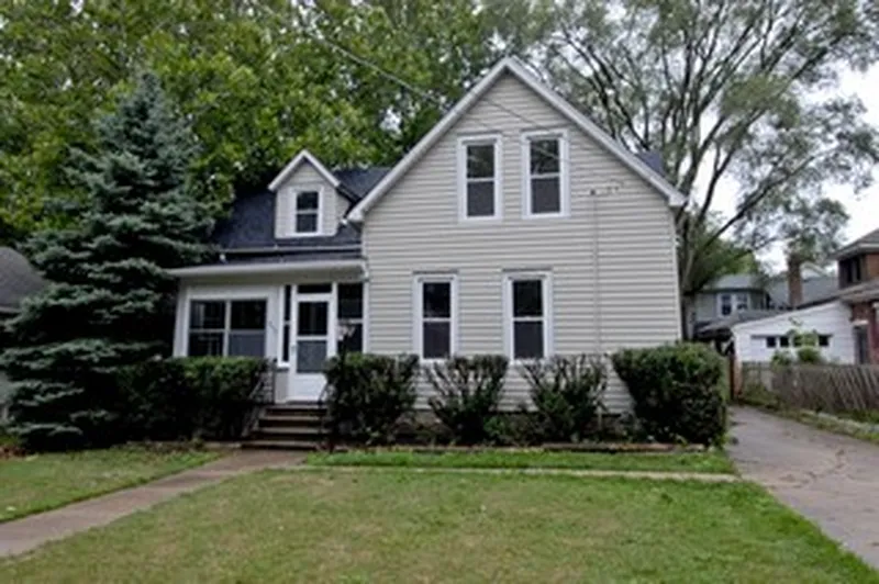 Western Suburb of Chicago - Refinance of Multiple Properties