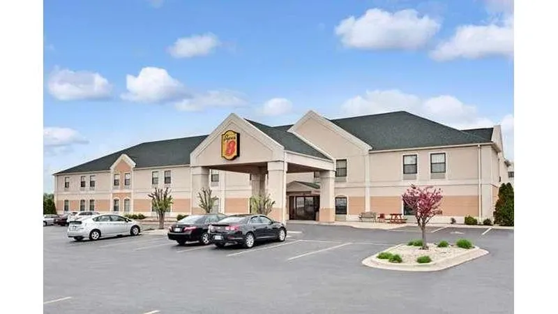Bridge Loan, Hampshire, Illinois - Super 8 Hotel Equity Cash-Out