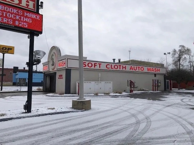 Office Bridge Acquisition Loan – Oak Brook, Illinois