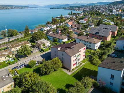 Oberrieden, Fachstrasse 74