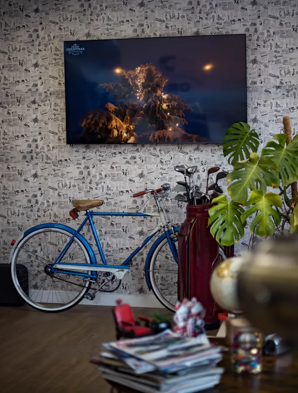 Interior design bicycle - Uo-Mo Barbershop by Manu Camara