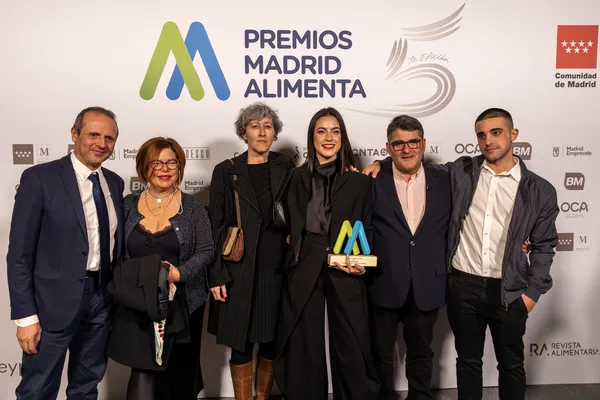 Beatriz Vinaches and Kike Martínez BLCVK by Manu Camara