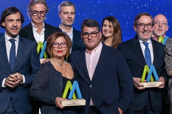 2026 Madrid Alimenta Winners Group Shot by Manu Camara