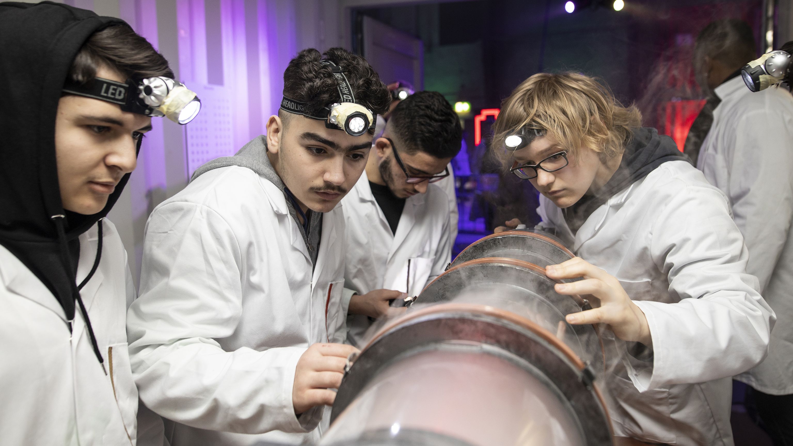 Jongeren actief in de TechMission experience