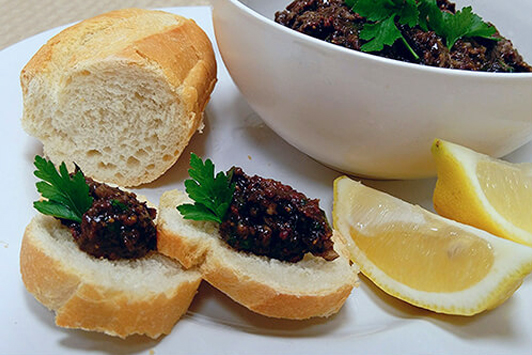 Blackberry Tapenade Appetizer Recipe