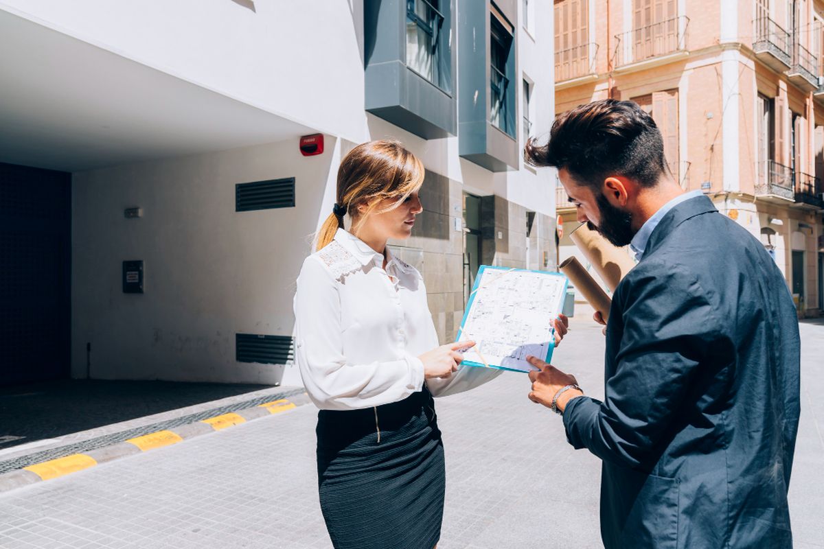 Amministratori di condominio controllano abusi edilizi