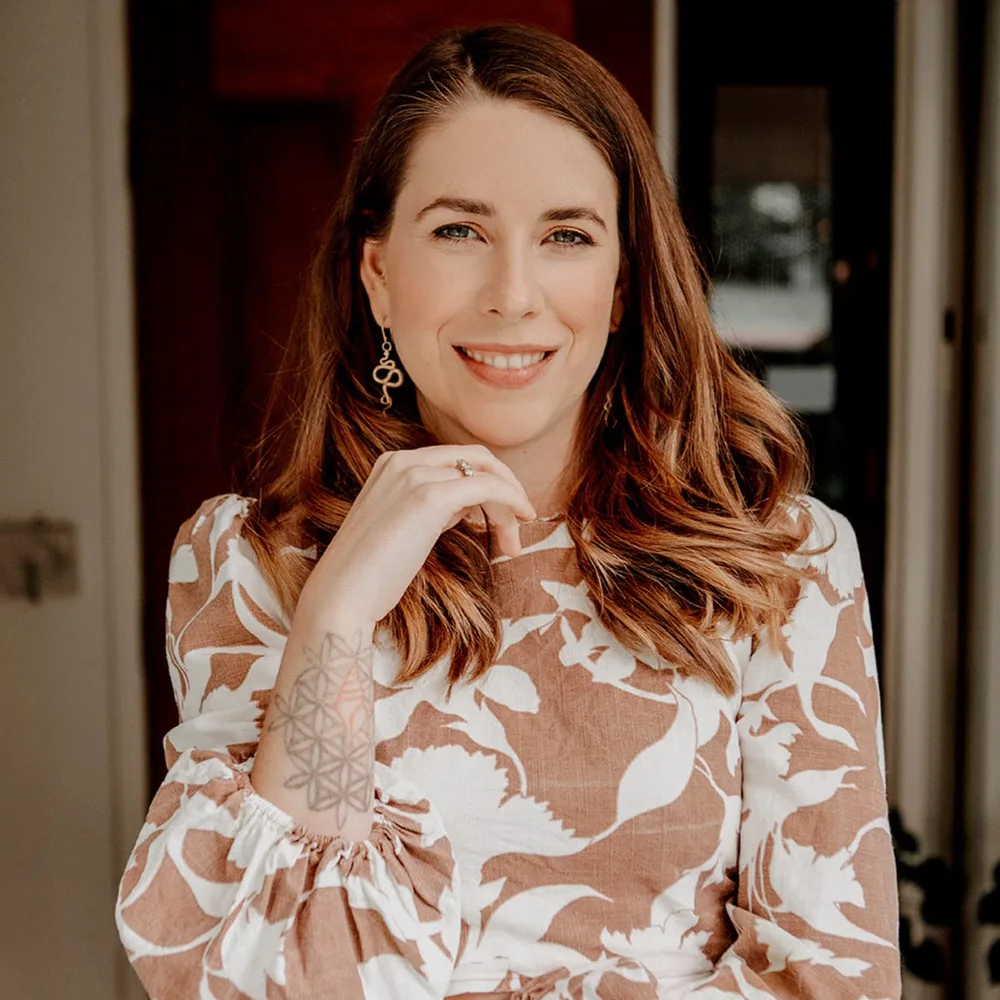 Jiveny, dating and relationship coach