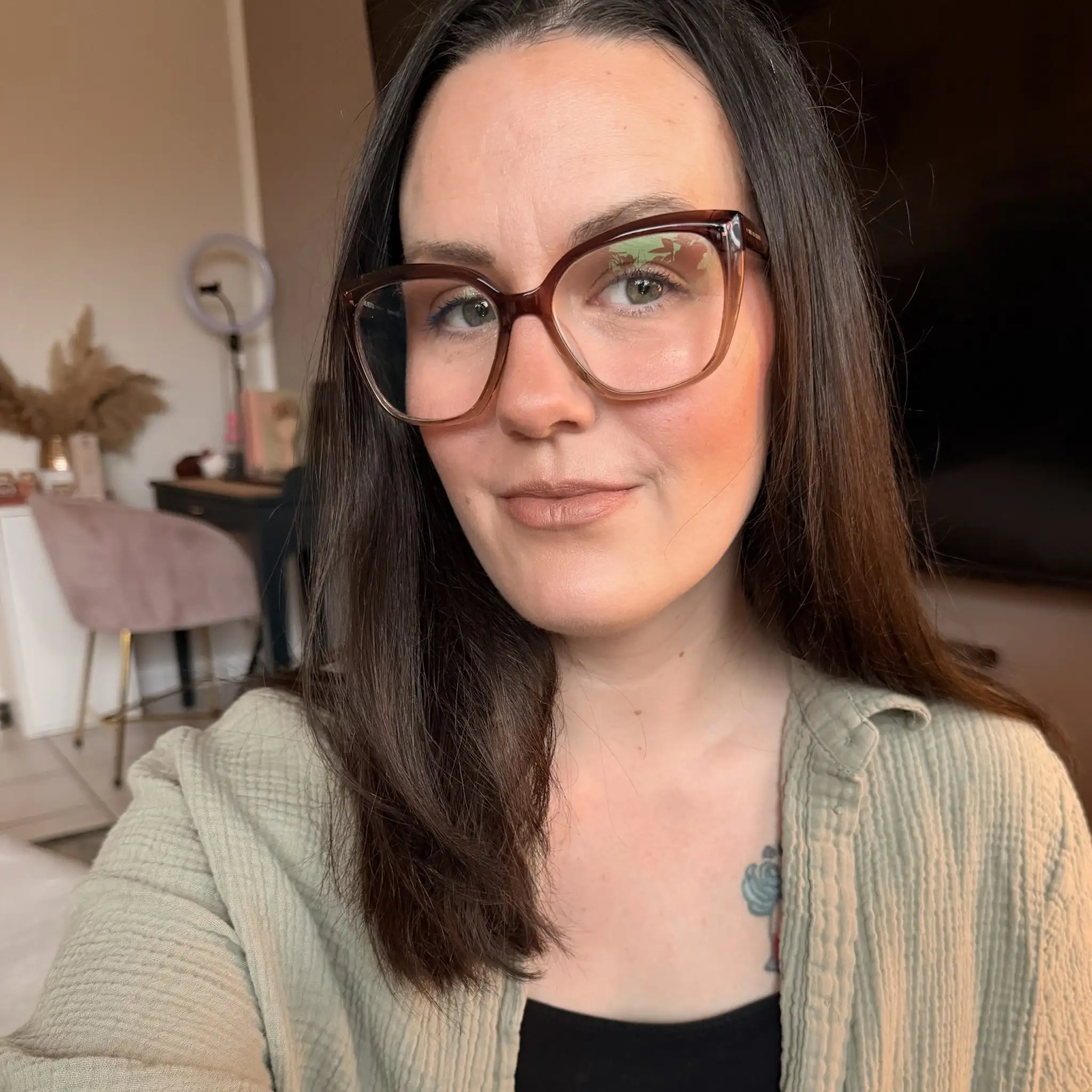 Portrait von Vanessa Krug, zertifizierte Breastkeeperin