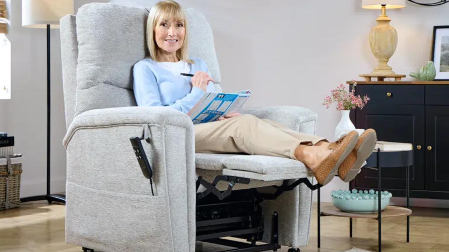 Dual Motor Riser Recliners for Sale in Hampshire at Solent Mobility Centre in Lee-on-the-Solent