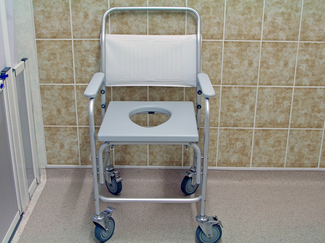 Commodes in Hampshire for Sale at Solent Mobility Centre in Lee-on-the-Solent