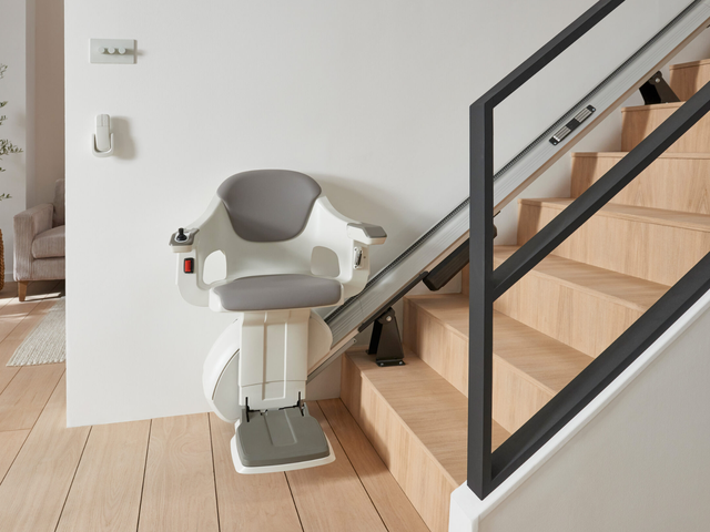 Straight Stairlifts for Sale in Hampshire at Solent Mobility Centre in Lee-on-the-Solent
