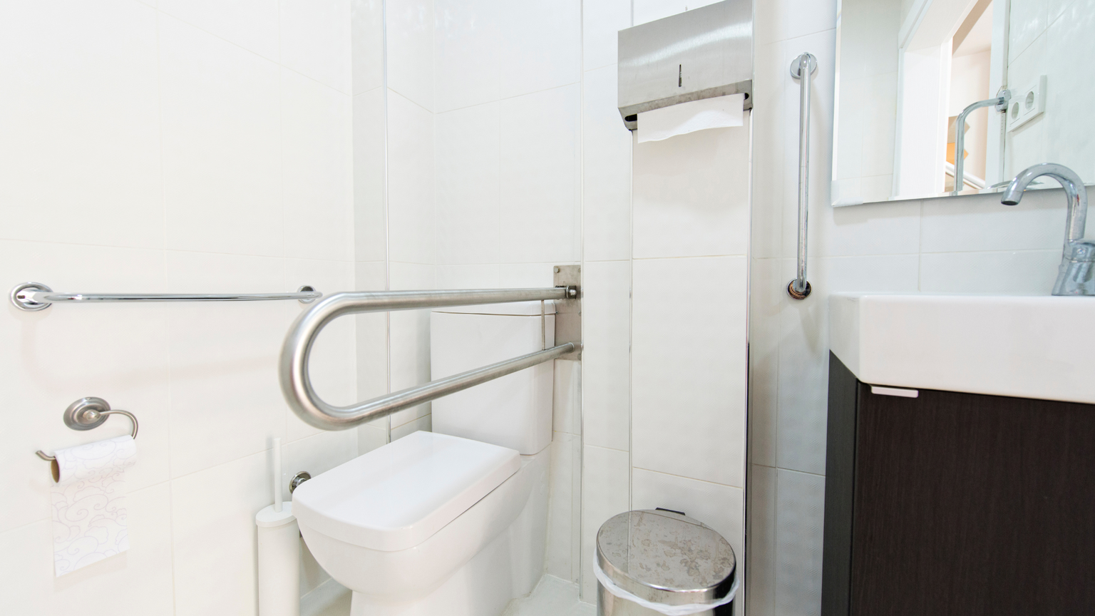 Toilet Frames in Hampshire for Sale at Solent Mobility Centre in Lee-on-the-Solent