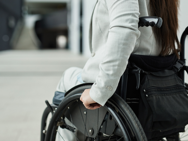 The 6 PROs & CONs of Wheelchairs in Hampshire