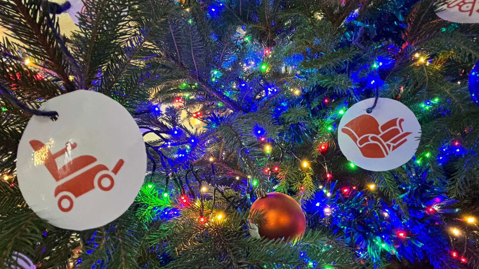 Christmas Tree Blog Banner