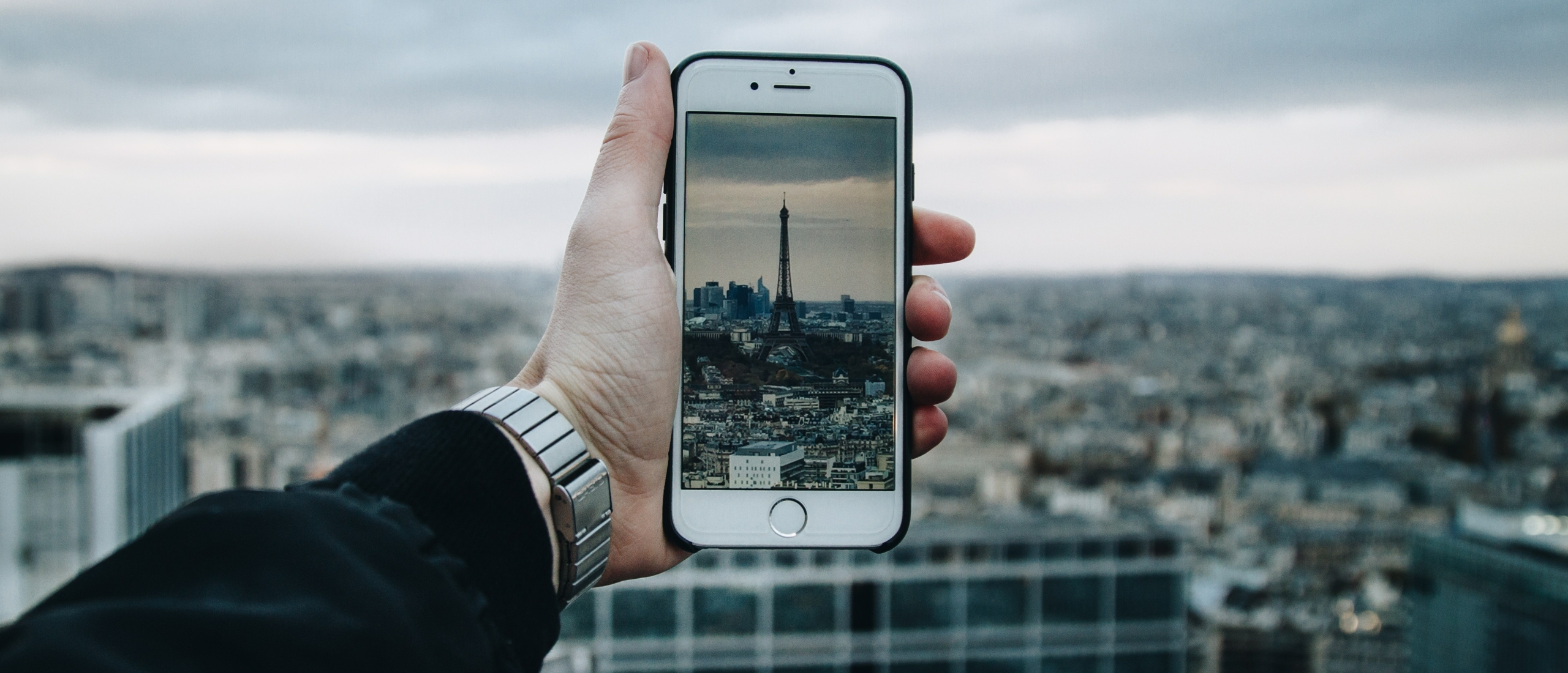 Windows Server 2019 Essentials vs. Standard vs. Datacenter