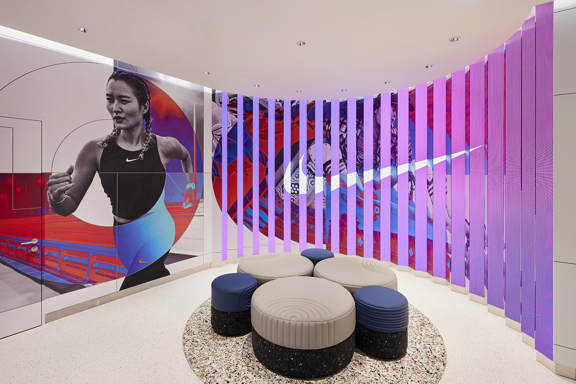 NIKE GANGNAM 5