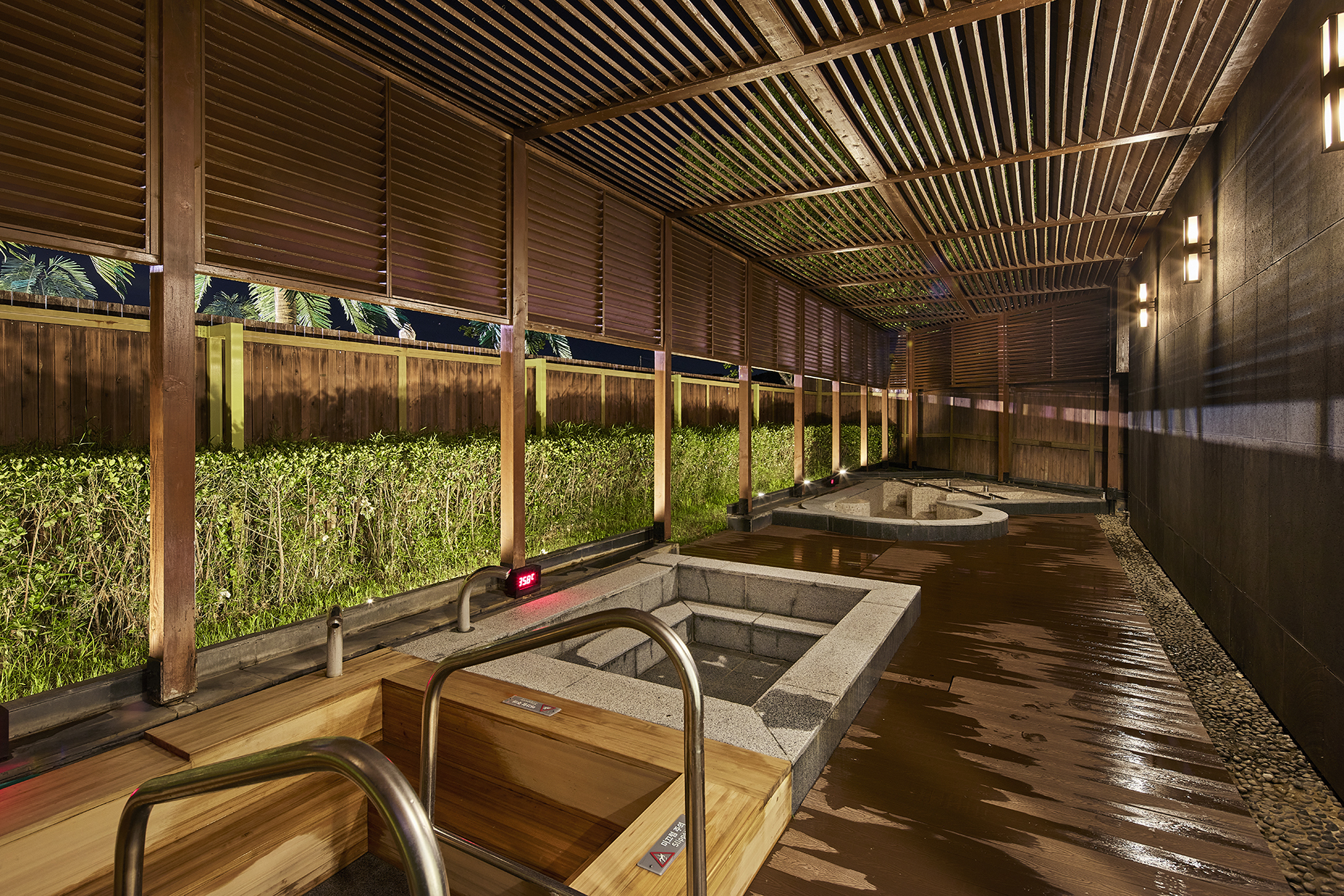 Paradise Spa DOGO 5
