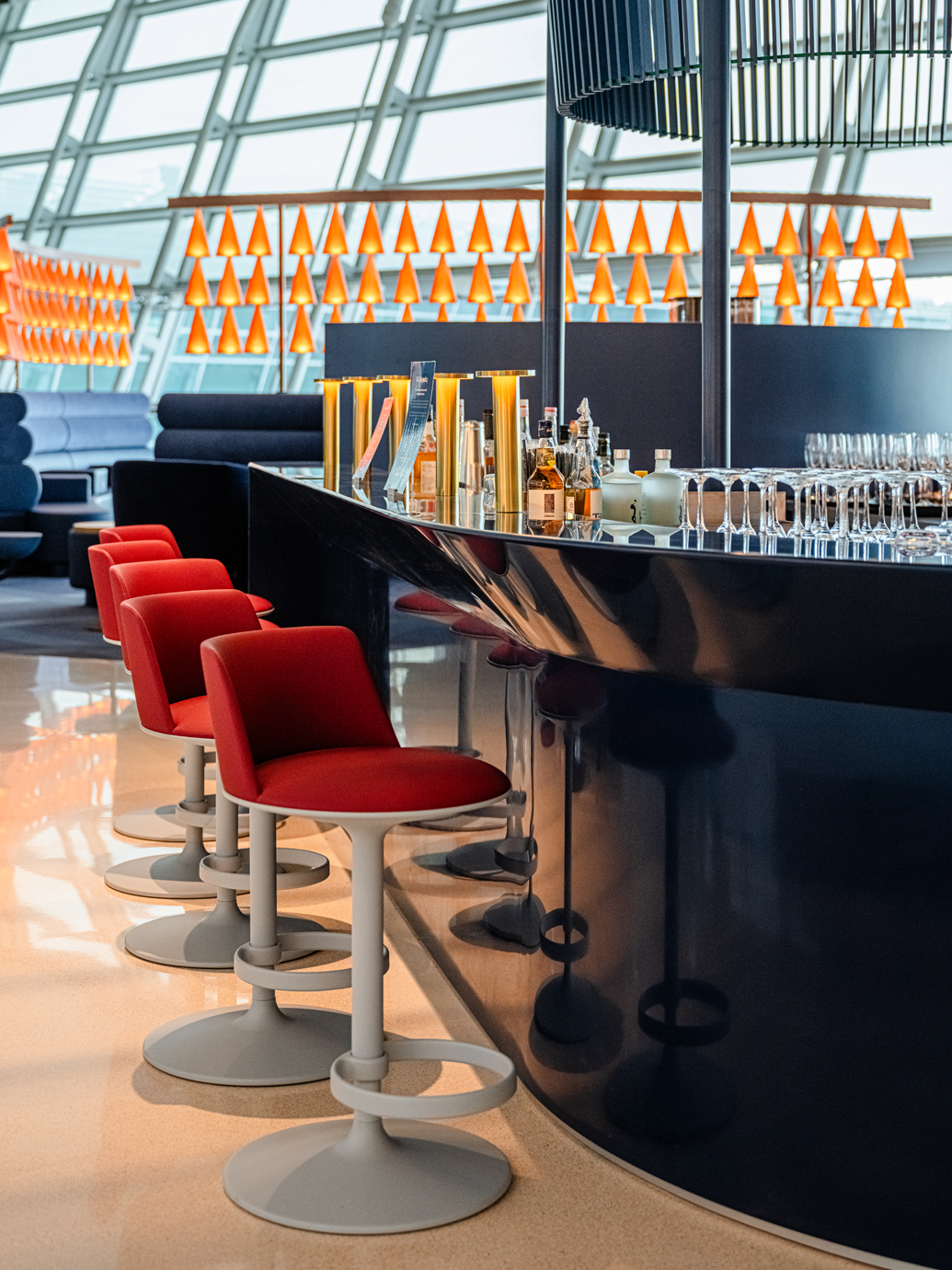 Oneworld Lounge 4