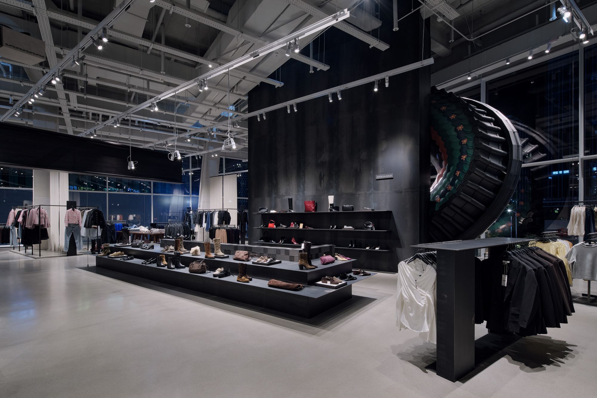 ZARA Gangnam 5