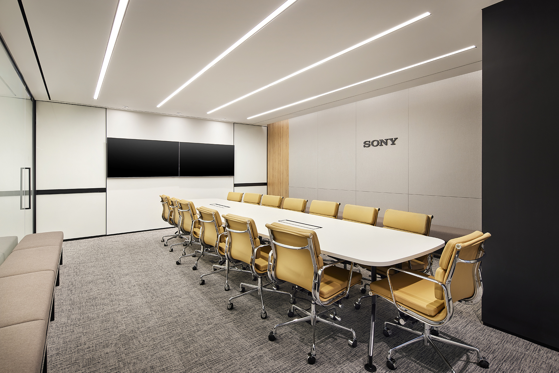 SONY workstation 5
