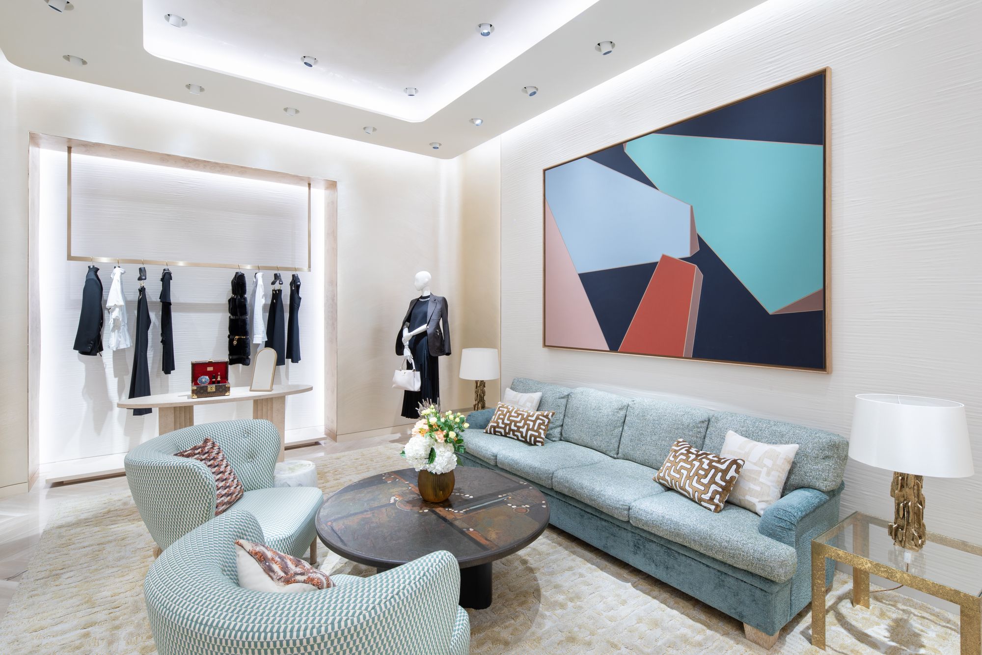 Louis Vuitton Pangyo 7
