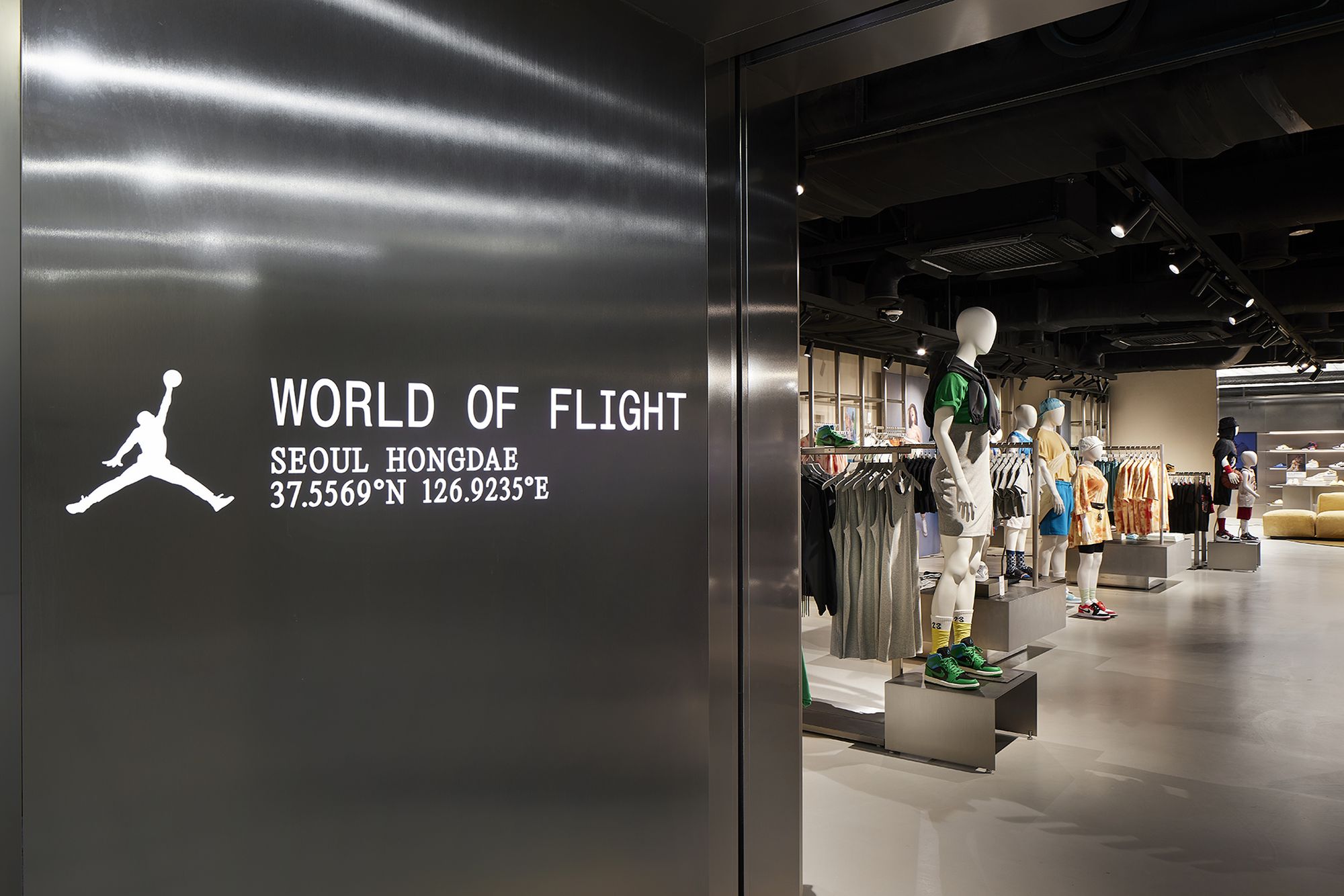 NIKE Hongdae JORDAN 1