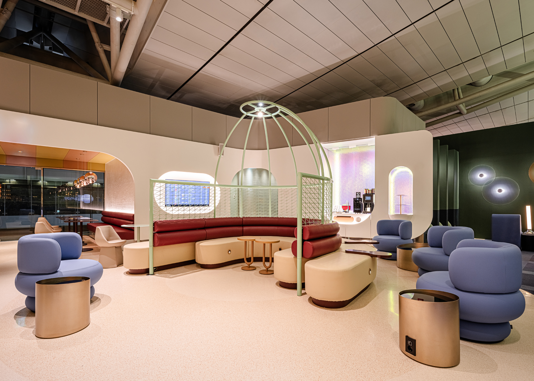 Oneworld Lounge 6