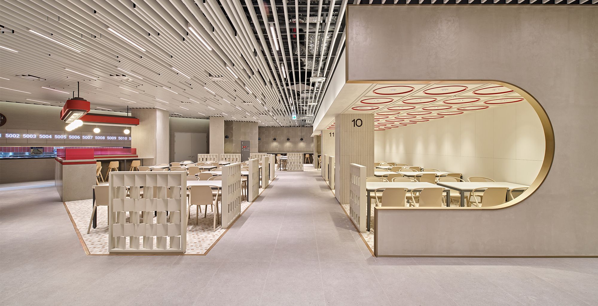 LG TwinTower Cafeteria 1