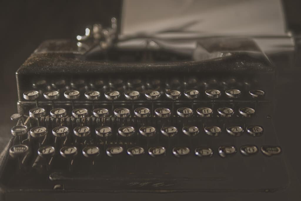 make-complex-topics-simple-typwriter-1024x683.jpg