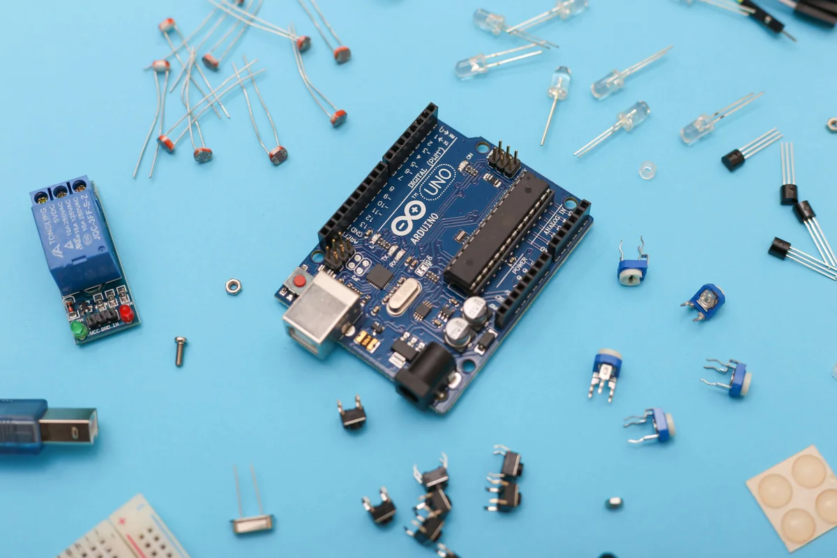 Three Key Product Change & Obsolescence Trends to Keep an Eye On 