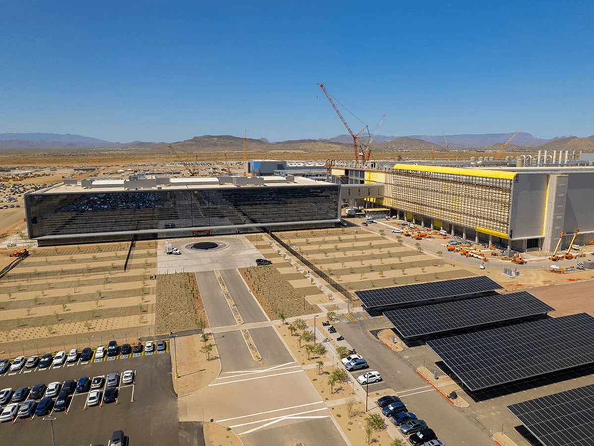 Why Are Semiconductor Companies Shifting to the United States?